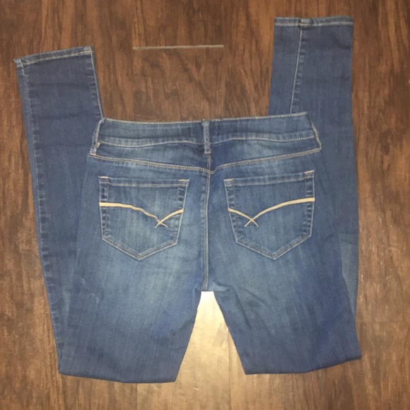 Bullhead size 7 women’s jeans - Picture 4 of 5